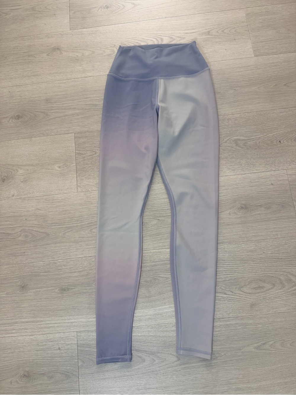ALO Yoga Limited Drop Vapor Lavender High-waist Gradient Dusk Leggings